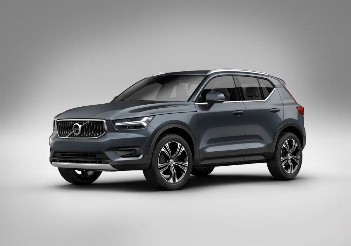 Volvo XC40, arriva il 3 cilindri (5)
