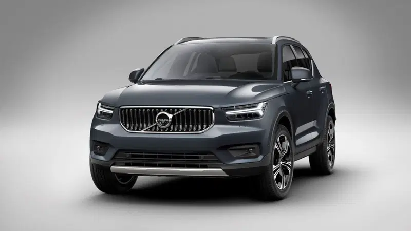 Volvo XC40, arriva il 3 cilindri Drive-E