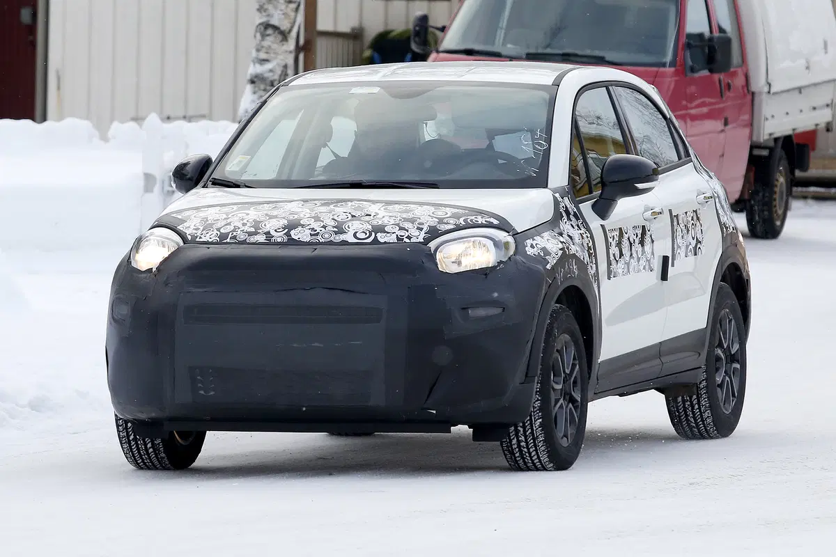 Fiat 500 X, le foto spia (4)