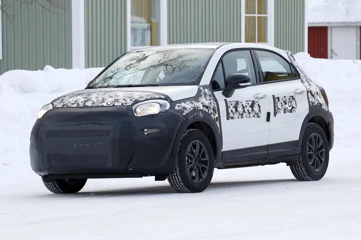 Fiat 500 X, le foto spia (10)