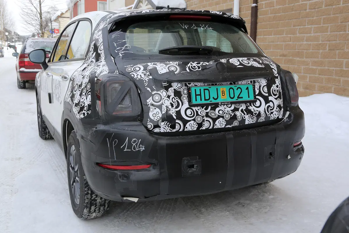Fiat 500 X, le foto spia