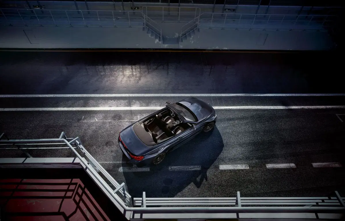 BMW M4 Cabrio 30 Jahre Edition, 30 anni di “M” cabriolet (7)