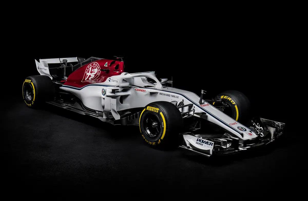 F1 2018: Alfa Romeo Sauber, svelata la C37 (4)