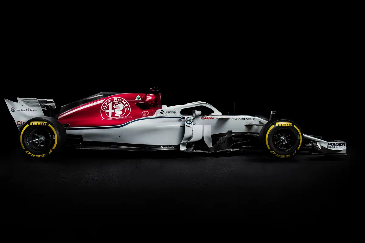 F1 2018: Alfa Romeo Sauber, svelata la C37 (6)