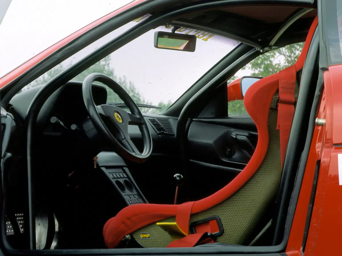 Ferrari: storia delle V8 “speciali” (6)