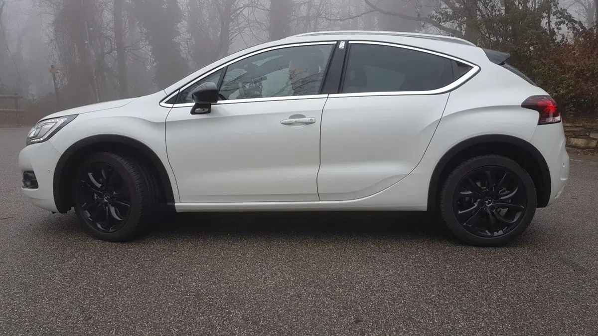 DS4 Crossback | Quanto cambia con tre centimetri in più? (2)