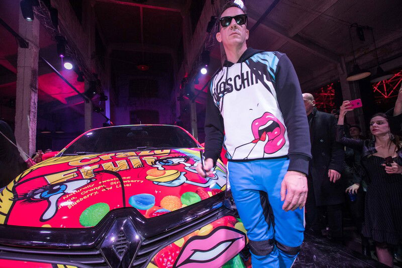 Jeremy Scott e la Clio Moschino