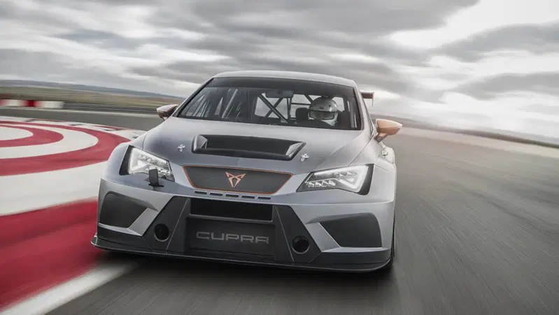 Cupra TCR, l'arma per il campionato 2018 &egrave; pronta [Video]