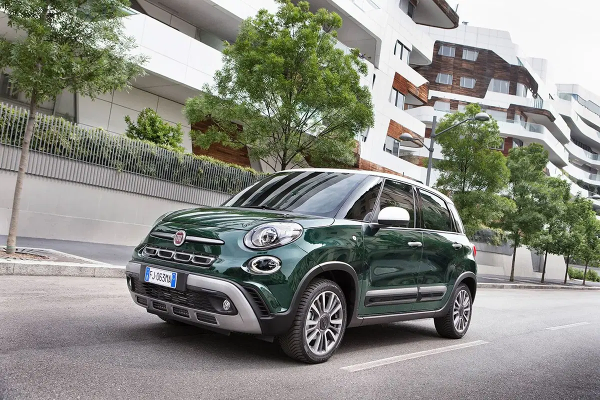Fiat 500L restyling, cambia nome e guadagna in comfort