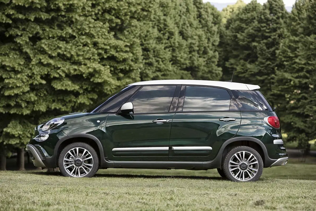 Fiat 500L restyling, cambia nome e guadagna in comfort (2)
