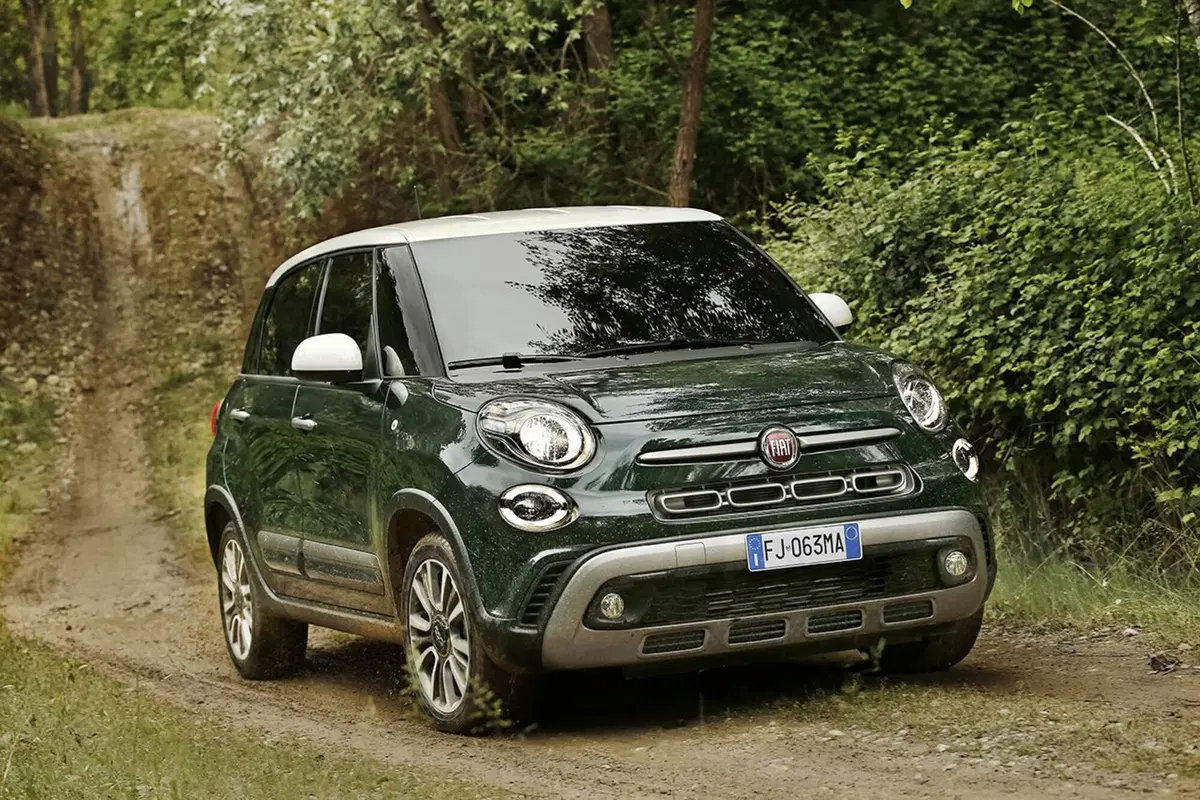 Fiat 500L restyling, cambia nome e guadagna in comfort (4)