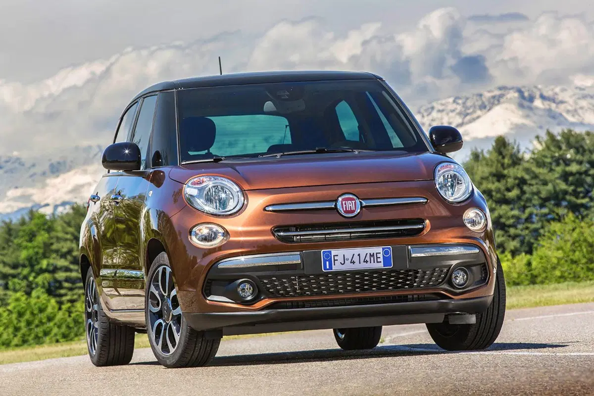 Fiat 500L restyling, cambia nome e guadagna in comfort (19)