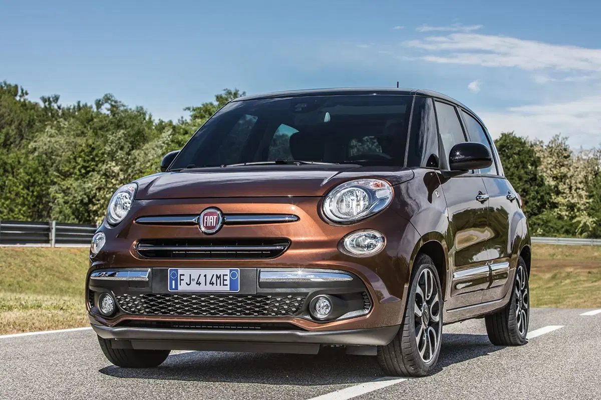Fiat 500L restyling, cambia nome e guadagna in comfort (27)