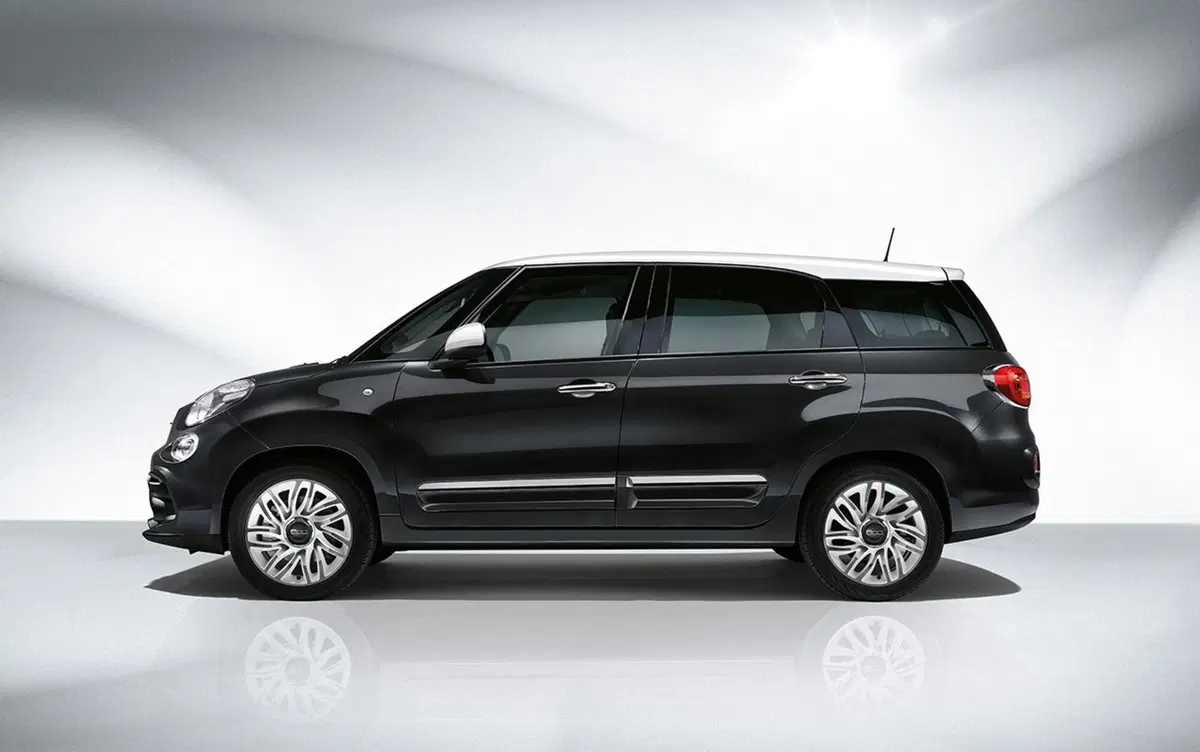 Fiat 500L restyling, cambia nome e guadagna in comfort (32)