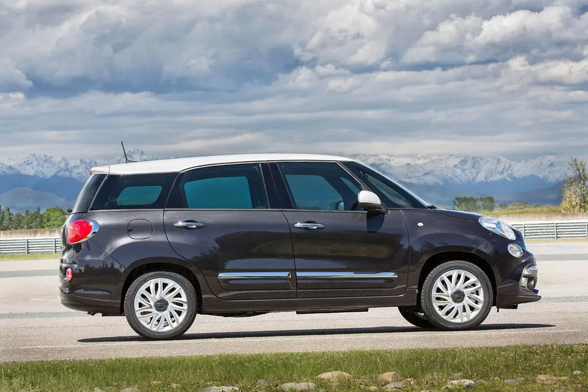 Fiat 500L restyling, cambia nome e guadagna in comfort (34)
