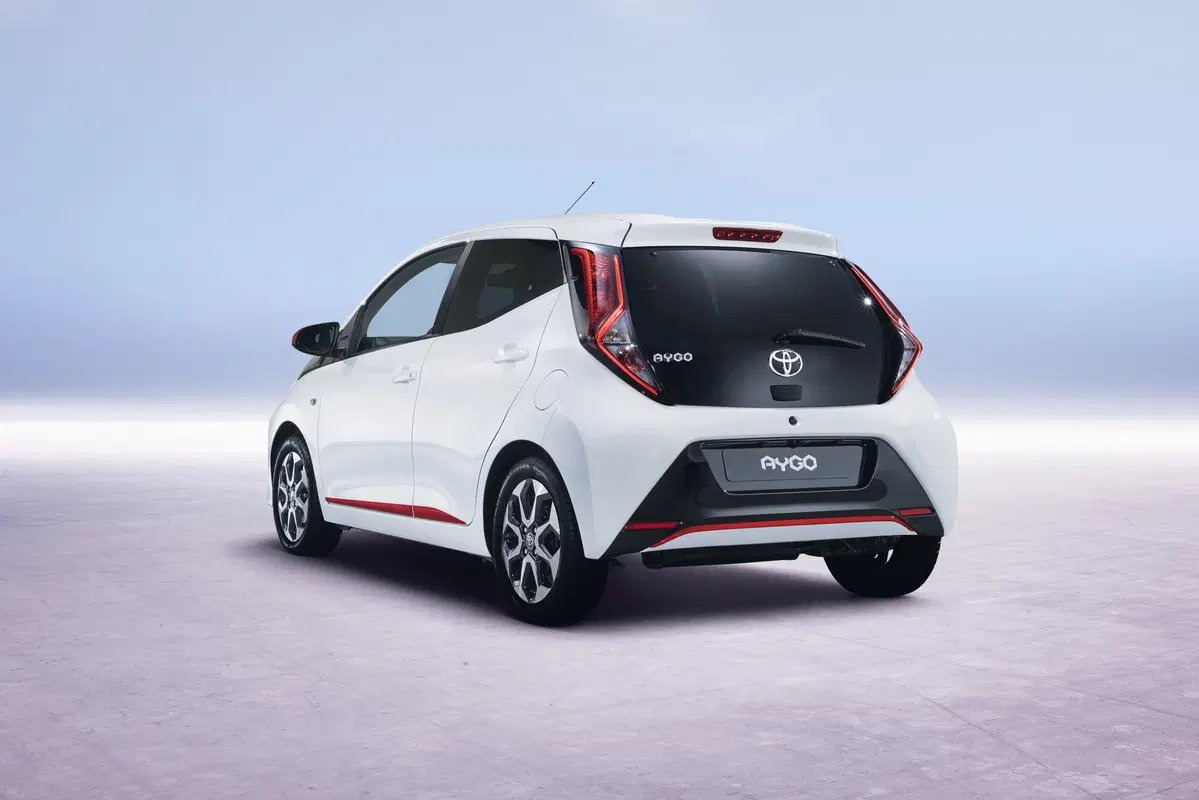Toyota Aygo, il restyling al Salone di Ginevra 2018 (13)