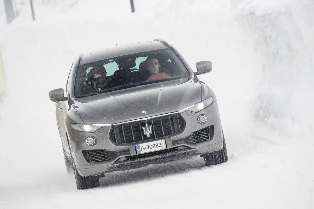 Maserati LevanteSQ4 MY 2018 | 430 CV facili anche sulla neve (4)