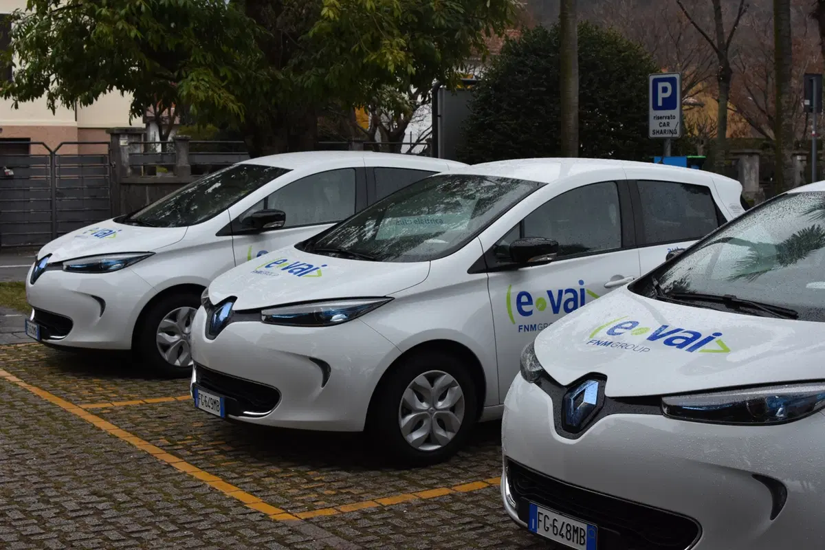 Car sharing? A Maccagno si usa l'auto del Comune (5)
