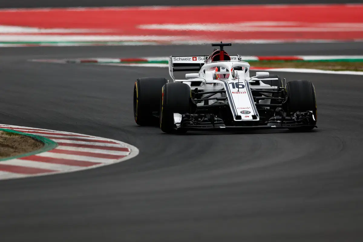 Formula 1 2018, test Barcellona, Day 2: Vettel al top (10)