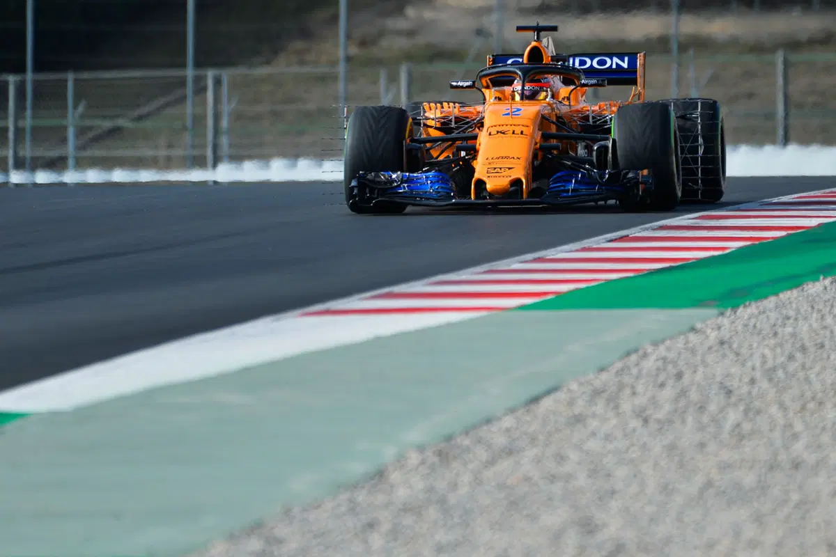 Formula 1 2018, test Barcellona, Day 2: Vettel al top (16)