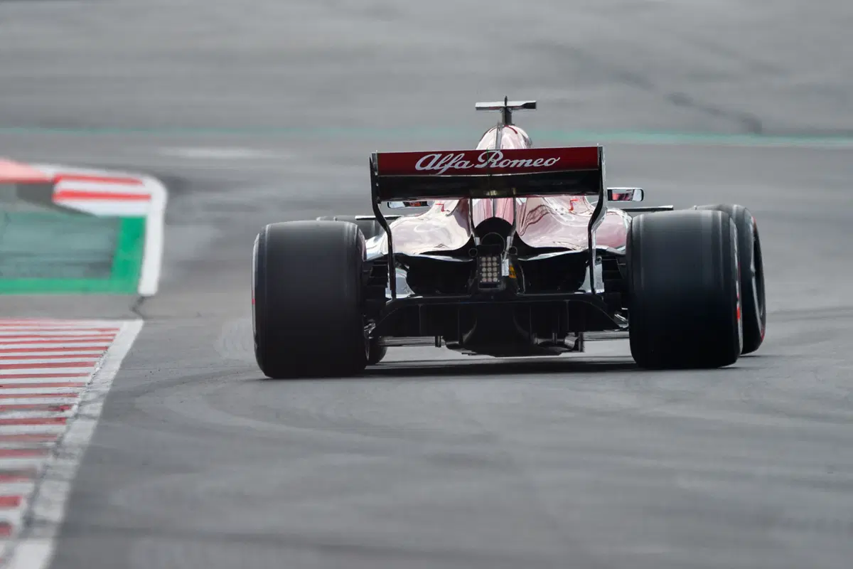 Formula 1 2018, test Barcellona, Day 2: Vettel al top (19)