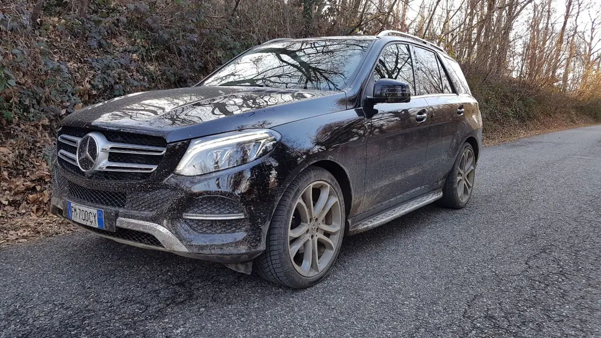 Mercedes GLE | Fango? Freddo? Esami superati...