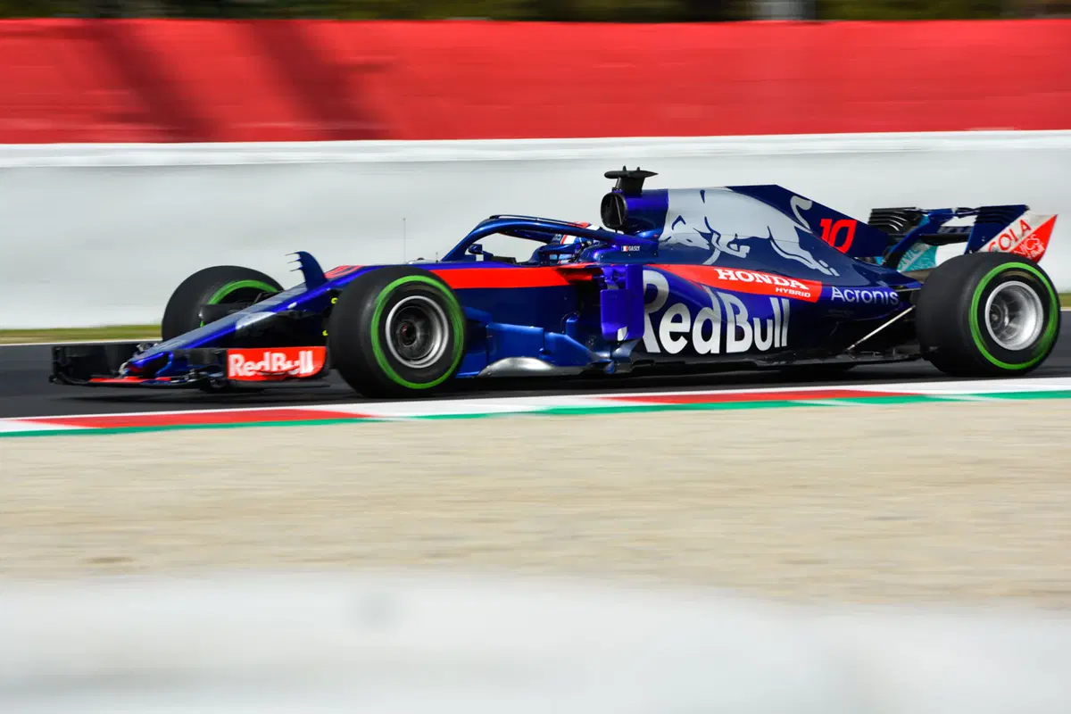 Formula 1 2018, test Barcellona, Day 4: Hamilton al top (6)
