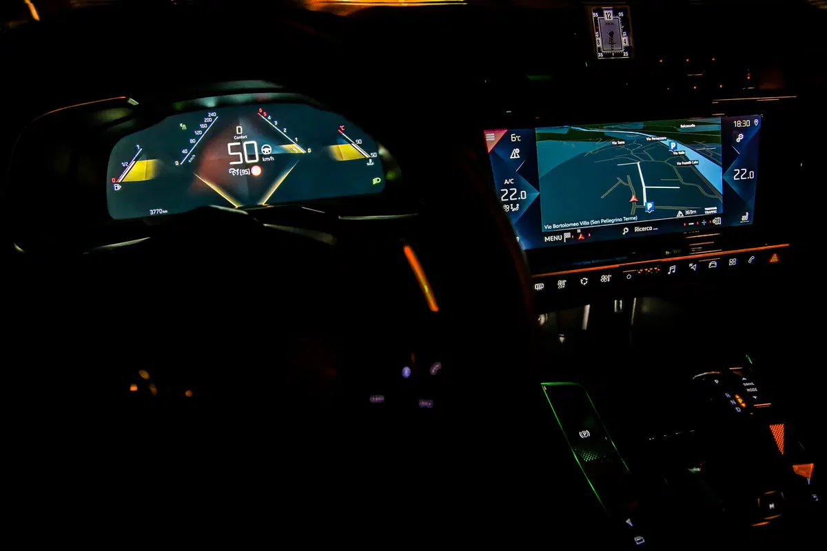 DS7 Crossback 2018 | tanto comfort e tecnologie per infastidire le tedesche 
