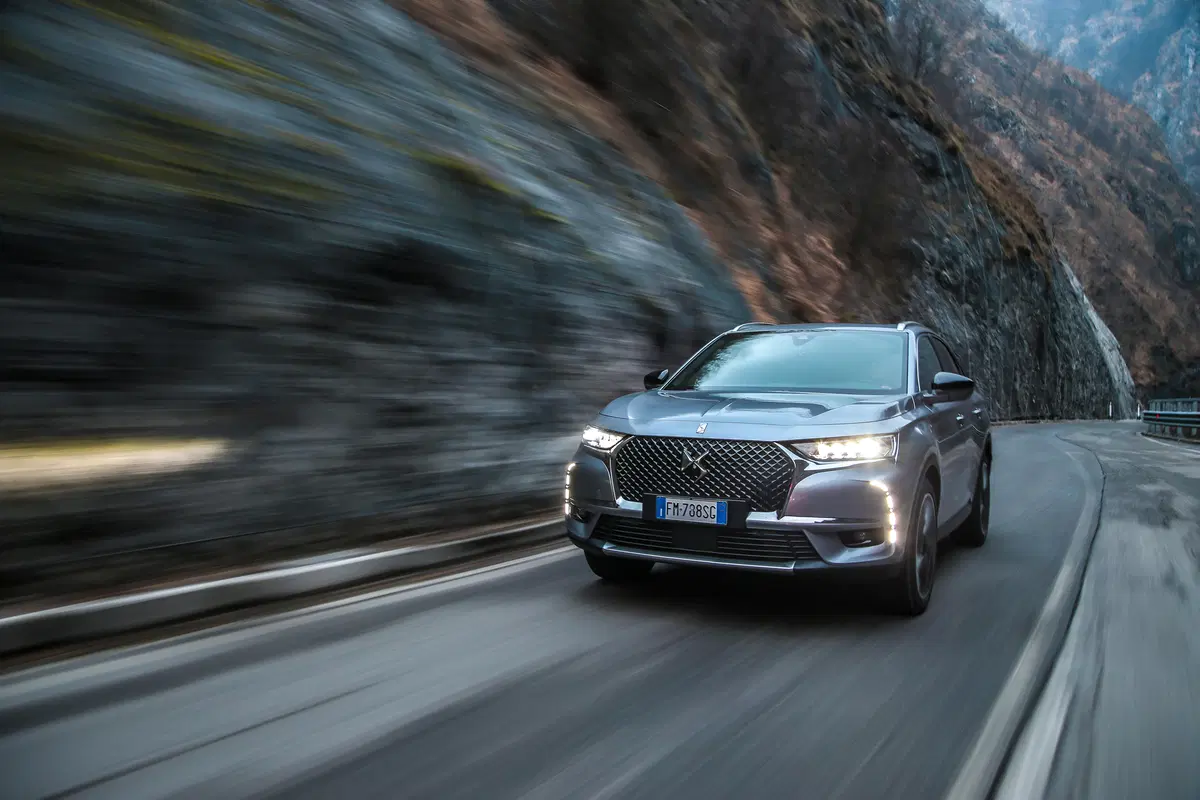DS7 Crossback 2018 | tanto comfort e tecnologie per infastidire le tedesche  (14)