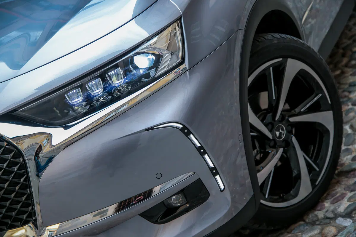DS7 Crossback 2018 | tanto comfort e tecnologie per infastidire le tedesche  (18)