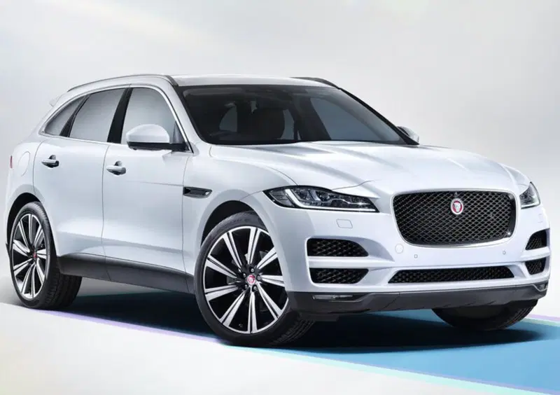 Jaguar F-Pace (33)