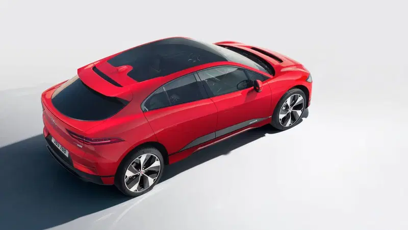 Salone di Ginevra 2018: ci sar&agrave; anche Jaguar I-Pace