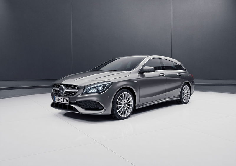 Mercedes CLA Night Edition al Salone di Ginevra 2018