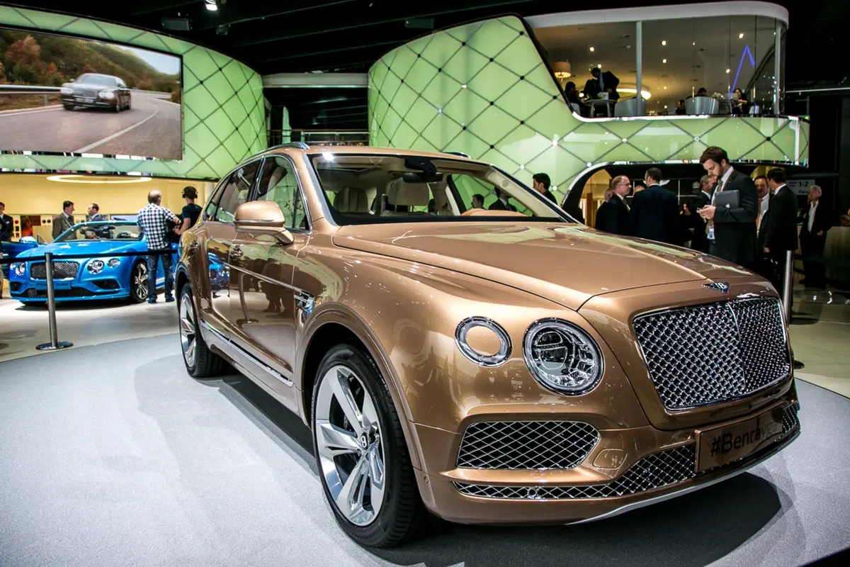 Bentley al Salone di Francoforte 2015