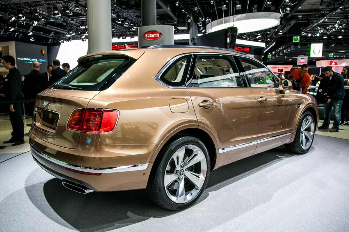 Bentley al Salone di Francoforte 2015 (3)