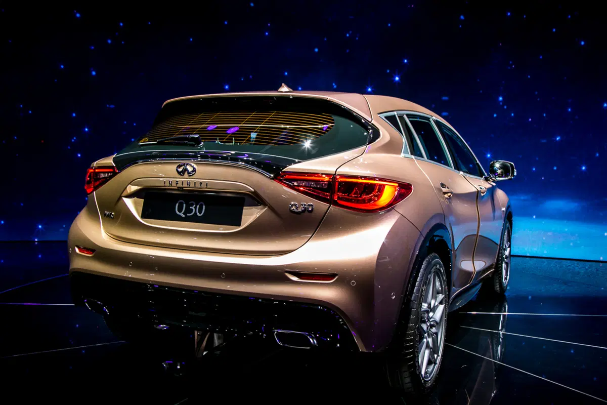 Infiniti al Salone di Francoforte 2015 (2)