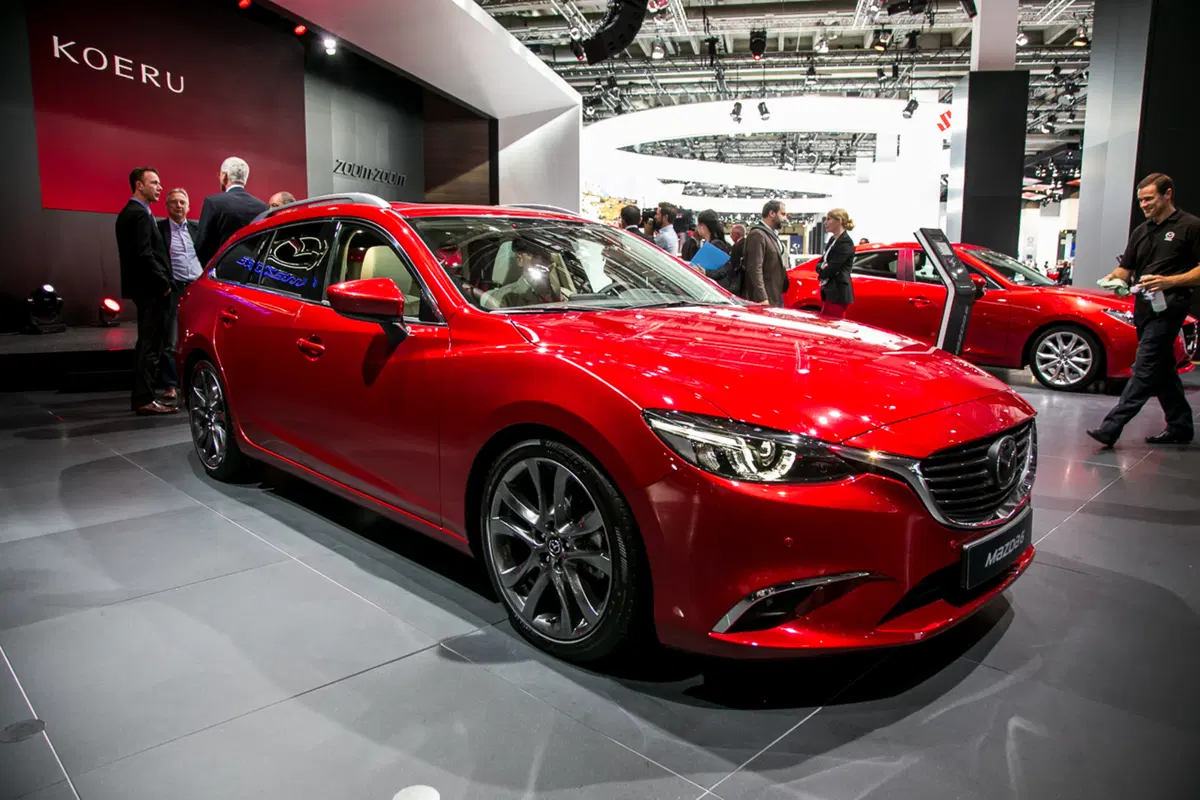 Mazda al Salone di Francoforte 2015 (3)