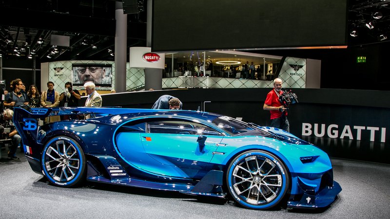 Bugatti al Salone di Francoforte 2015
