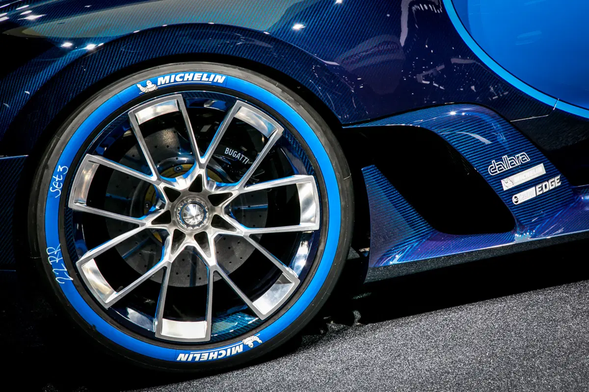 Bugatti al Salone di Francoforte 2015 (3)