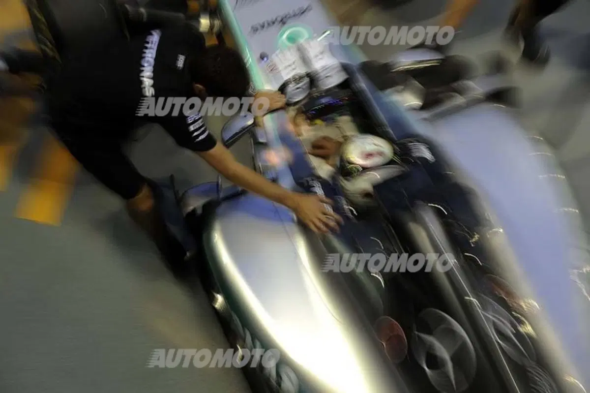 F1, Gp Singapore 2015: la gara più dura dell'anno per i piloti (6)