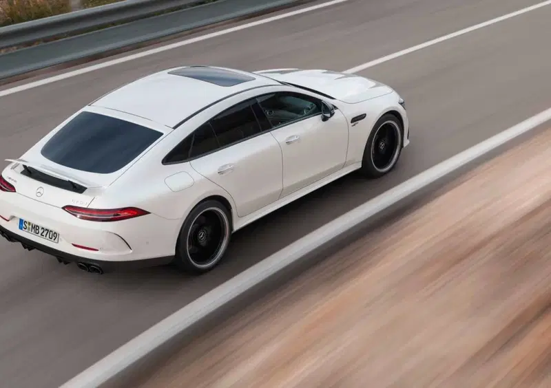 Mercedes-AMG GT 4 Coup&eacute; al Salone di Ginevra 2018