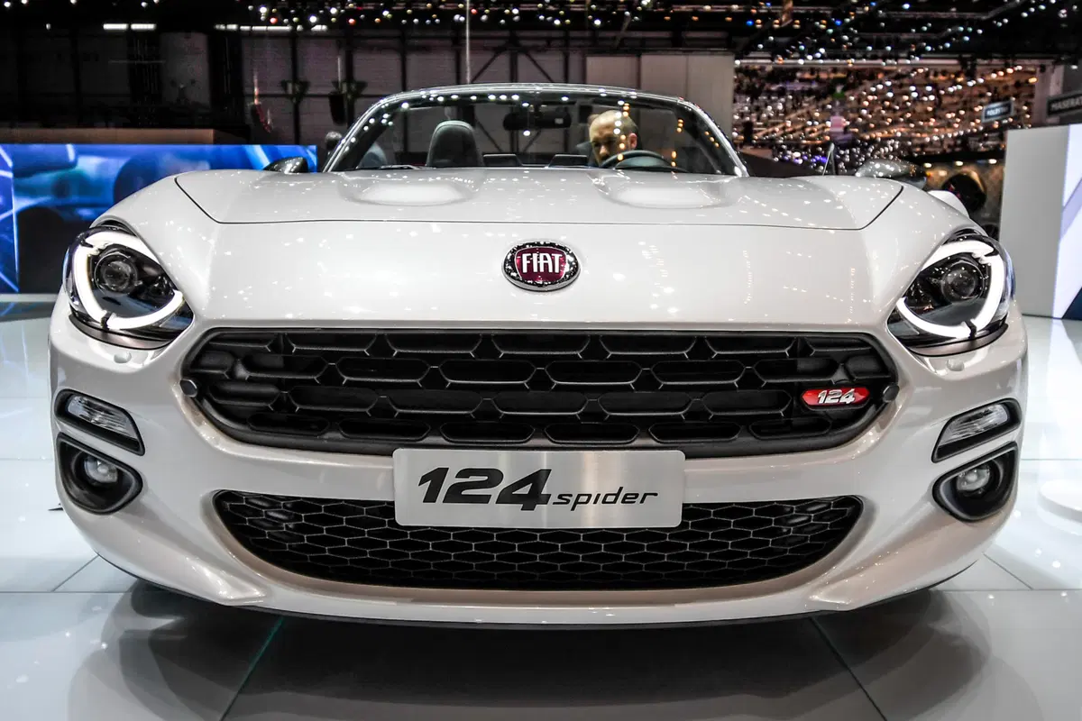 Fiat 124 Spider S-Design, il nuovo allestimento