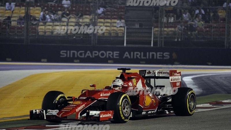 F1, Gp Singapore 2015: pole per Vettel