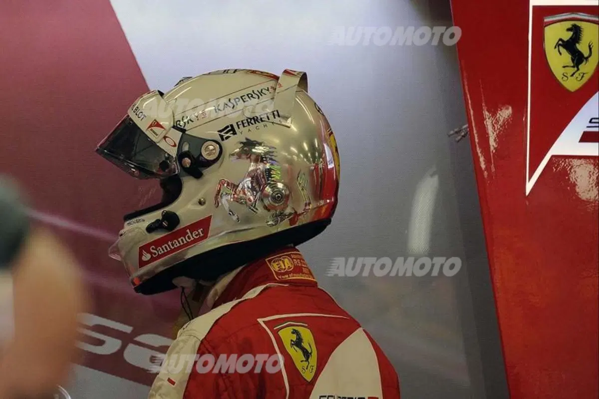 F1, Gp Singapore 2015: pole per Vettel (8)