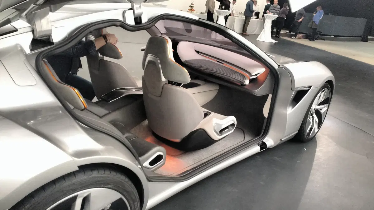 Pininfarina HK GT, la concept al Salone di Ginevra 2018 (3)