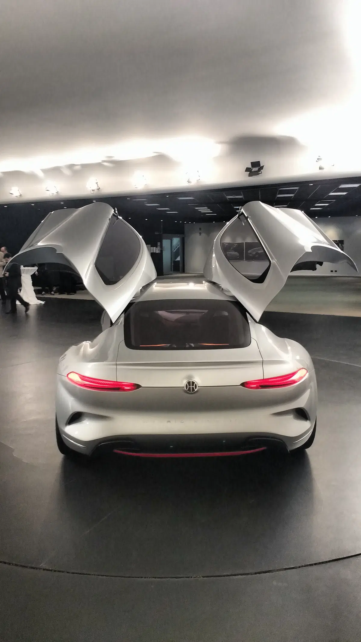 Pininfarina HK GT, la concept al Salone di Ginevra 2018 (10)