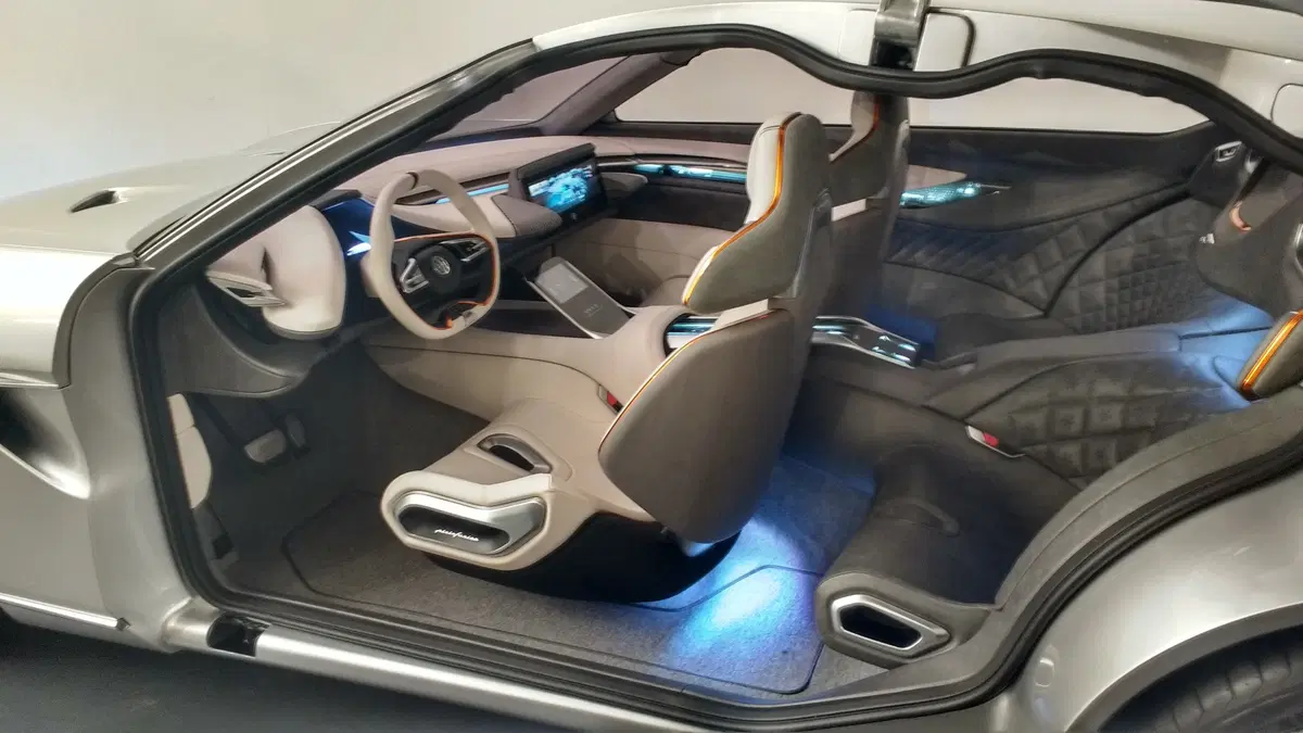 Pininfarina HK GT, la concept al Salone di Ginevra 2018 (12)