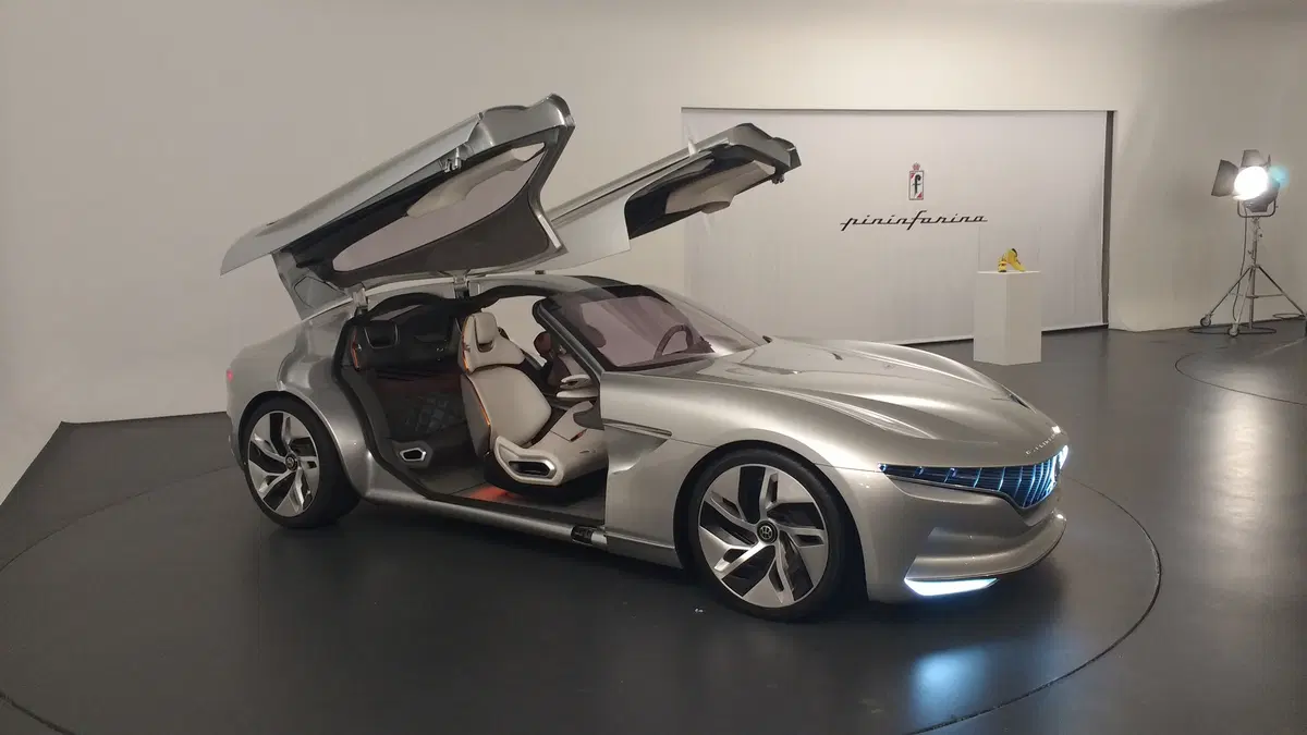 Pininfarina HK GT, la concept al Salone di Ginevra 2018