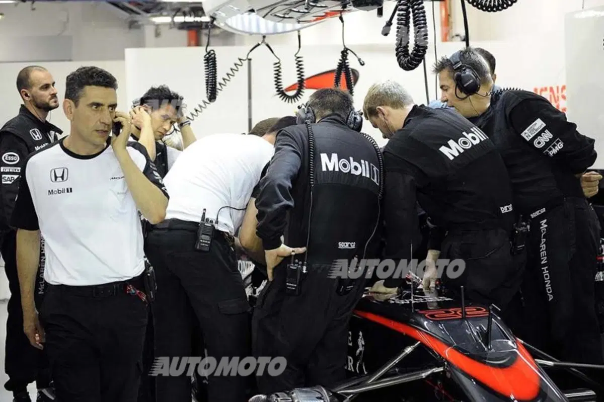 F1, Gp Singapore 2015, Vettel: «Proveremo a dare del filo da torcere alla Mercedes» (33)
