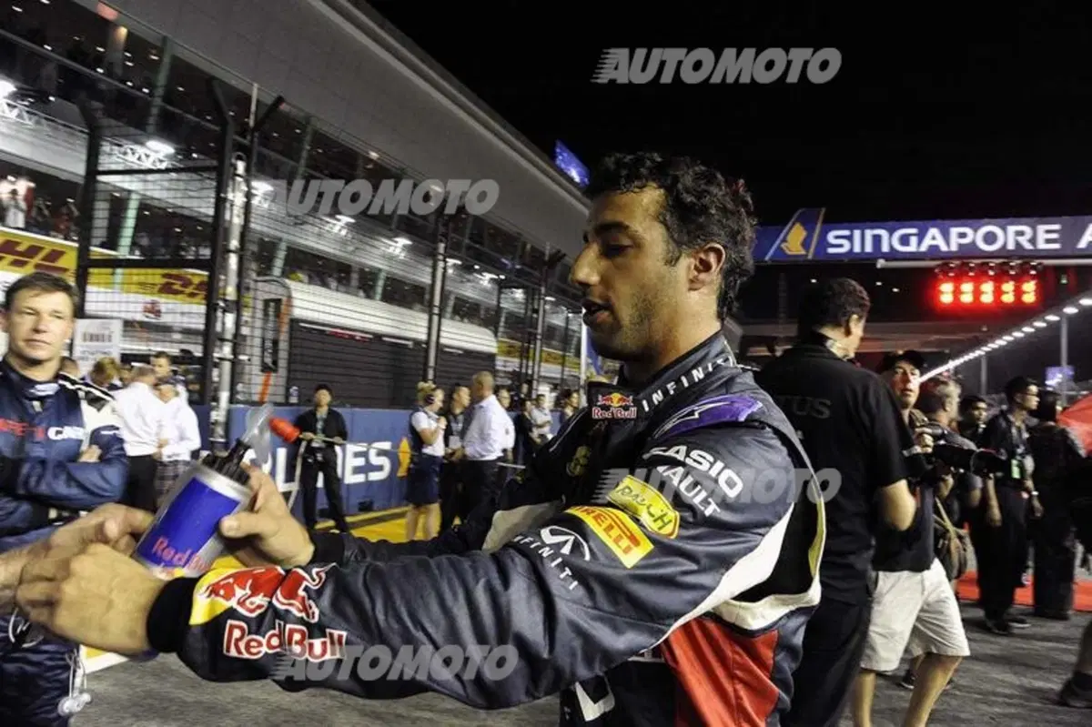 F1 2015: la classifica piloti e costruttori dopo il GP di Singapore (58)